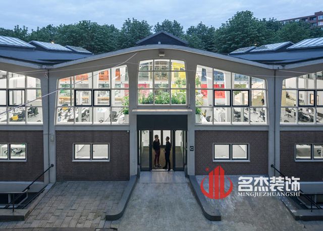 仓库办公室番茄视频黄色APP下载链接.jpg