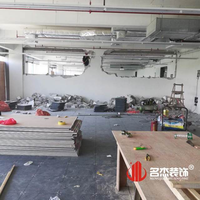 办公室番茄视频黄色APP下载链接设计.jpg