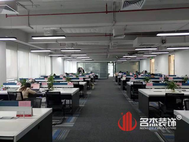 办公区番茄视频黄色APP下载链接完工照.jpg
