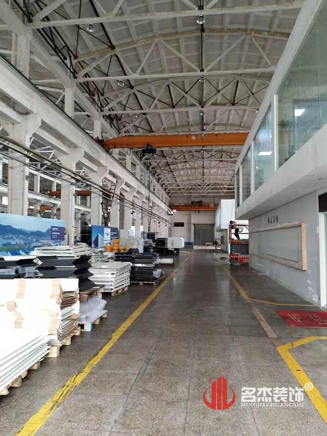办公室番茄视频黄色APP下载链接设计.jpg